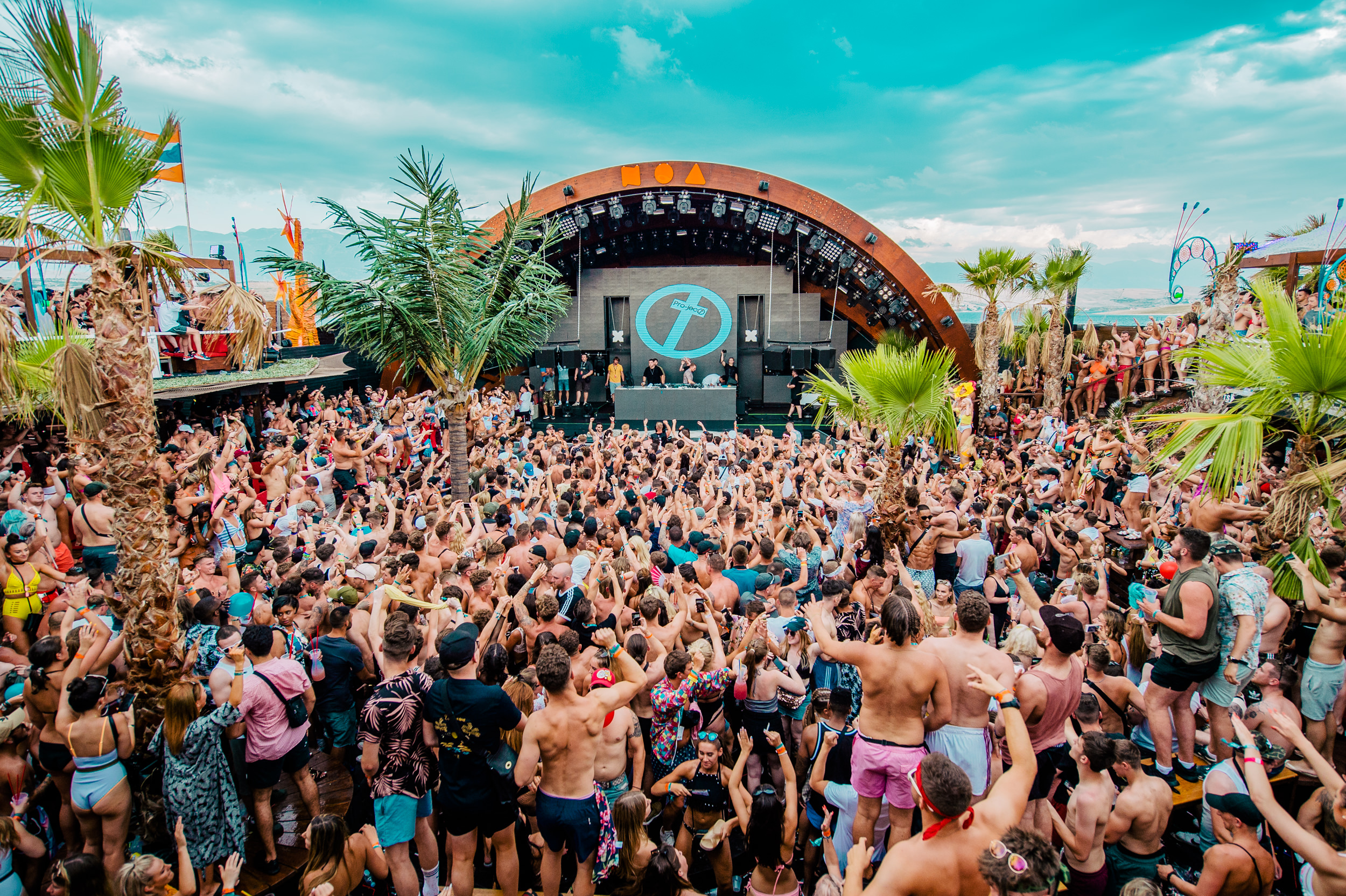 Photo Gallery and Review: Hideout Festival 2017